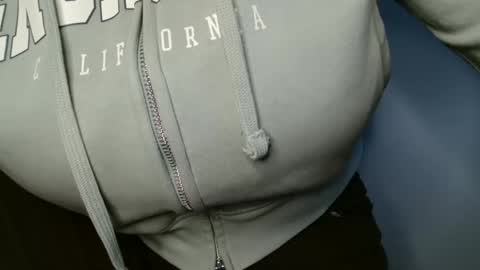 Bella online show from 04/14/26, 04:13