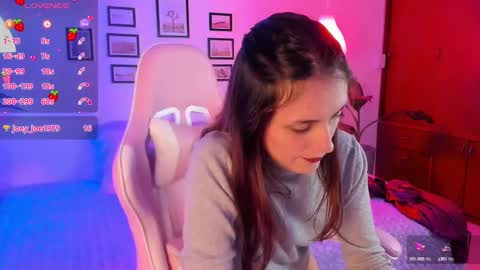 Anne online show from 12/12/24, 11:25