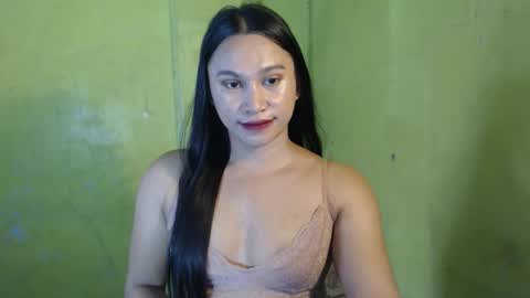 Snapshot of anne_hotaway chatting on 05/30/26, 12:19 anne_hotaway online show from 05/30/26, 12:19