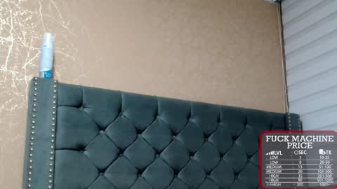       online show from 11/14/25, 01:26