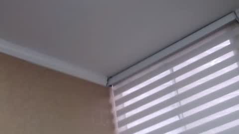 Snapshot of anne_julienne chatting on 06/19/26, 10:24 online show from 06/19/26, 10:24