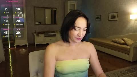 anne_karma online show from 11/13/25, 07:57