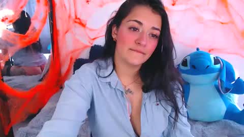 Anne  online show from 10/22/25, 05:24