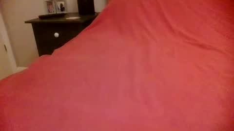 Snapshot of annecharlie chatting on 09/30/25, 01:05 annecharlie online show from 09/30/25, 01:05