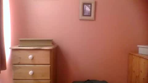 Snapshot of annecharlie chatting on 11/08/25, 08:47 annecharlie online show from 11/08/25, 08:47