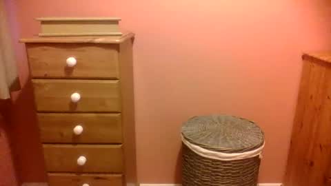 Snapshot of annecharlie chatting on 11/15/25, 07:38 annecharlie online show from 11/15/25, 07:38