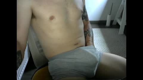 Snapshot of annecylake chatting on 07/25/26, 09:23 annecylake online show from 07/25/26, 09:23