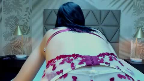 Anne online show from 02/25/26, 03:05