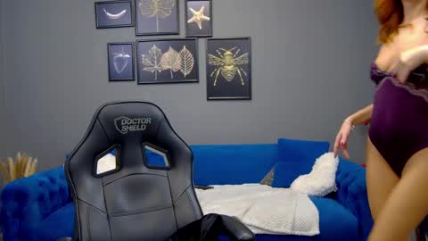 Anne online show from 03/11/25, 08:09