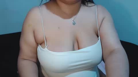 anneliesse online show from 09/10/25, 10:54