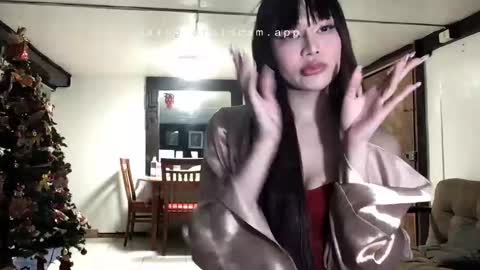 annemarieee online show from 10/24/25, 10:22