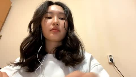 Aimi online show from 05/06/26, 03:57