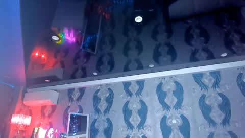 Ana online show from 02/19/25, 11:28