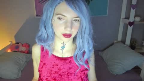 Snapshot of annetenet chatting on 01/12/25, 06:06 Annet online show from 01/12/25, 06:06