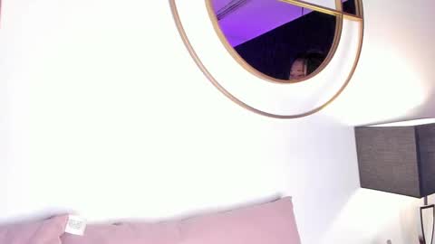 Anneth online show from 03/08/25, 07:42