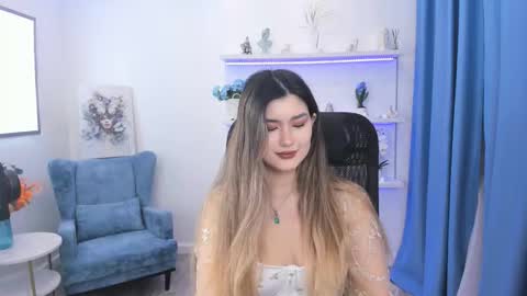 annetli online show from 11/07/25, 03:28