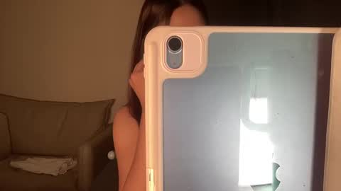 Snapshot of annette_03 chatting on 09/30/25, 05:29 Annette 03 online show from 09/30/25, 05:29