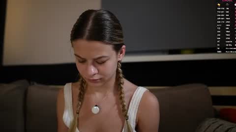 Anne online show from 07/04/26, 08:37
