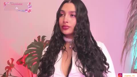 Angel online show from 11/20/25, 03:45