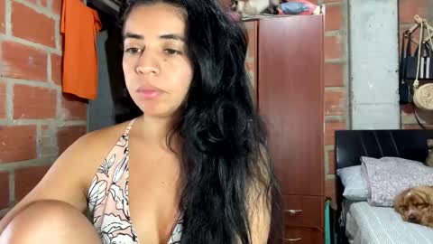 anngela online show from 09/29/25, 11:09