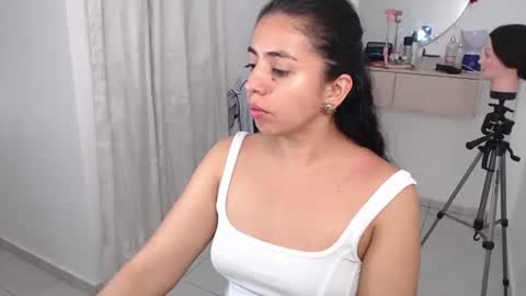 anngela online show from 03/24/26, 03:44