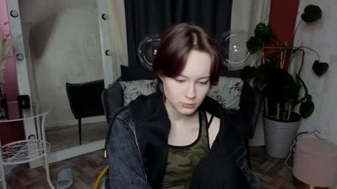 Anni online show from 03/04/26, 12:11