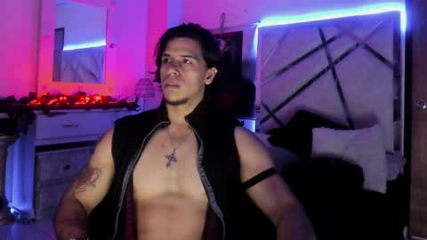 Snapshot of annibal_toro chatting on 02/11/25, 11:33 darg online show from 02/11/25, 11:33