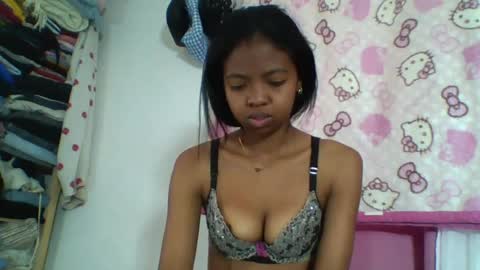 Snapshot of annica86 chatting on 07/24/26, 06:11 annica86 online show from 07/24/26, 06:11