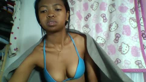 Snapshot of annica86 chatting on 07/26/26, 08:27 annica86 online show from 07/26/26, 08:27