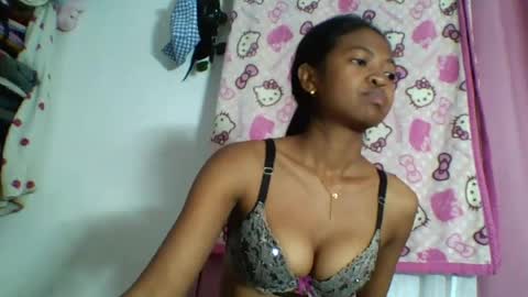 Snapshot of annica86 chatting on 07/28/26, 07:39 annica86 online show from 07/28/26, 07:39