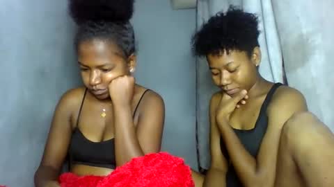 annick98 online show from 02/11/26, 08:36