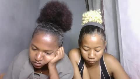 annick98 online show from 02/21/26, 05:03