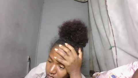 annick98 online show from 02/23/26, 09:23