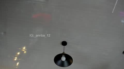 annie_barozzi online show from 12/17/25, 01:28