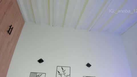 annie_barozzi online show from 04/09/26, 12:10