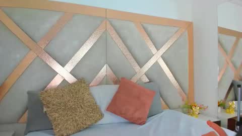 Snapshot of annie_coxx chatting on 04/11/26, 07:07 annie_coxx online show from 04/11/26, 07:07