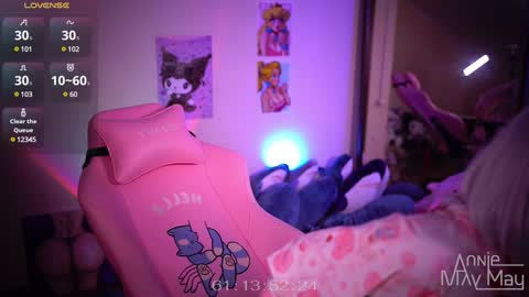 Annie May   online show from 01/09/25, 04:06