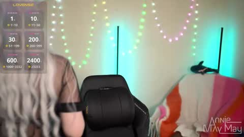 Annie May   online show from 04/06/26, 01:12