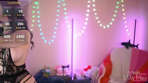 Annie May   online show from 04/10/26, 03:28