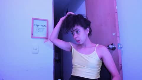 annie_rosse1017 online show from 02/27/26, 04:23