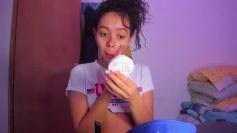 annie_rosse1017 online show from 02/28/26, 01:23