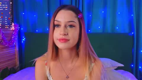 Snapshot of annie_swanson chatting on 12/04/25, 09:23 annie online show from 12/04/25, 09:23