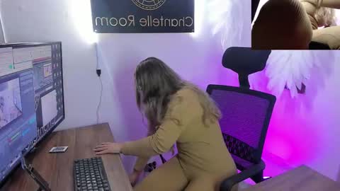 annie_vega17 online show from 02/15/26, 05:31