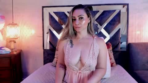 Snapshot of annie_vega17 chatting on 04/25/26, 01:41 annie_vega17 online show from 04/25/26, 01:41