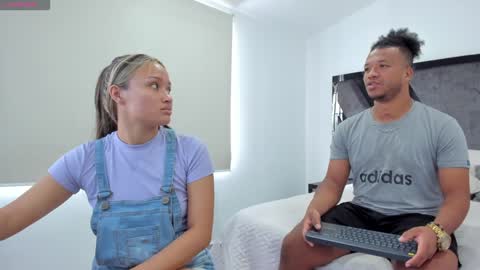 Snapshot of annieandstefan chatting on 01/08/25, 02:56 Annie and Stefan online show from 01/08/25, 02:56