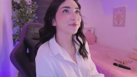 Cassandra online show from 12/20/25, 06:09