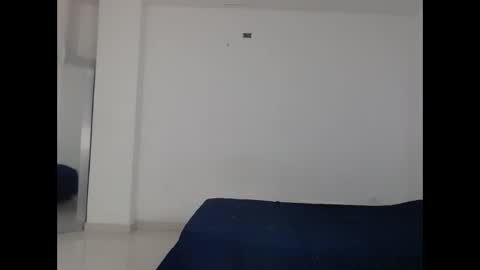 Annie online show from 11/28/25, 05:43