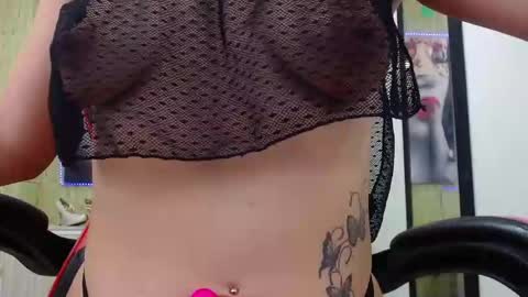 Anniee online show from 01/28/25, 02:53