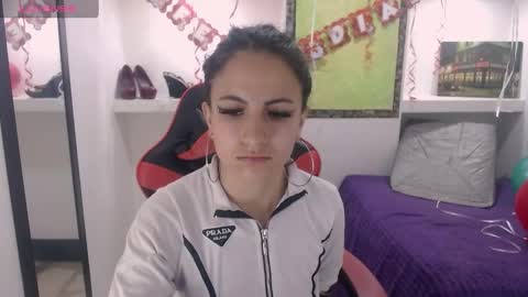 Anniee online show from 02/21/25, 11:55