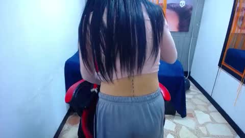 Anniee online show from 11/04/25, 12:48